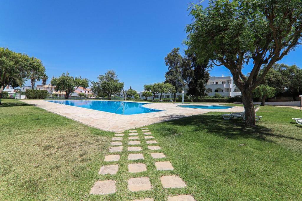 Apartamentos Ninho Das Gaivotas Albufeira Esterno foto